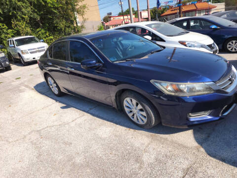 2013 Honda Accord for sale at First Choice Auto Center in San Antonio TX