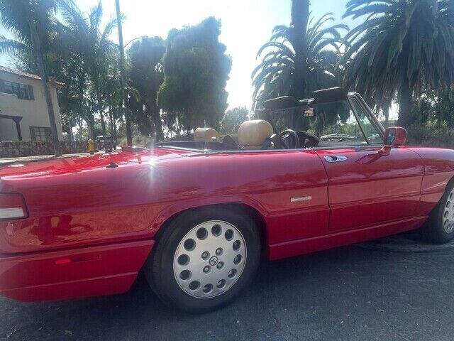 1991 Alfa Romeo Spider Veloce