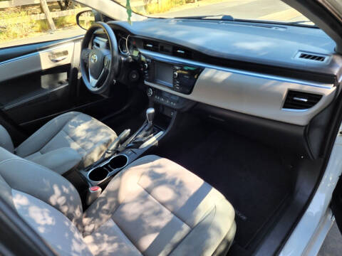 2014 Toyota Corolla LE Plus