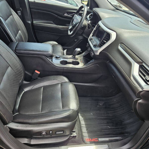 2019 GMC Acadia SLT-1
