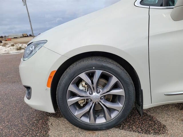 2020 Chrysler Pacifica Limited 35th Anniversary