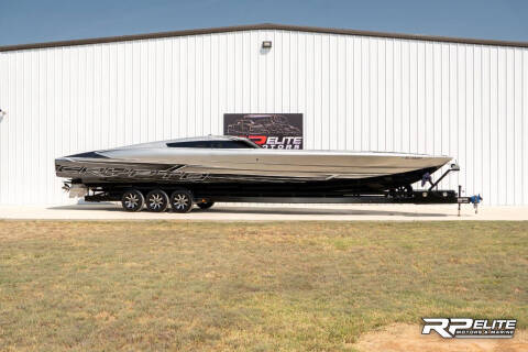 2019 Outerlimits SV43