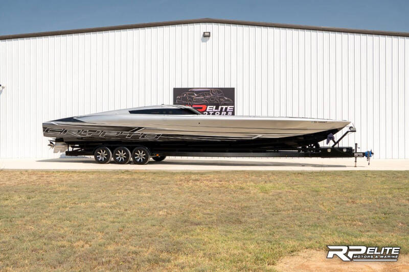 2019 Outerlimits SV43