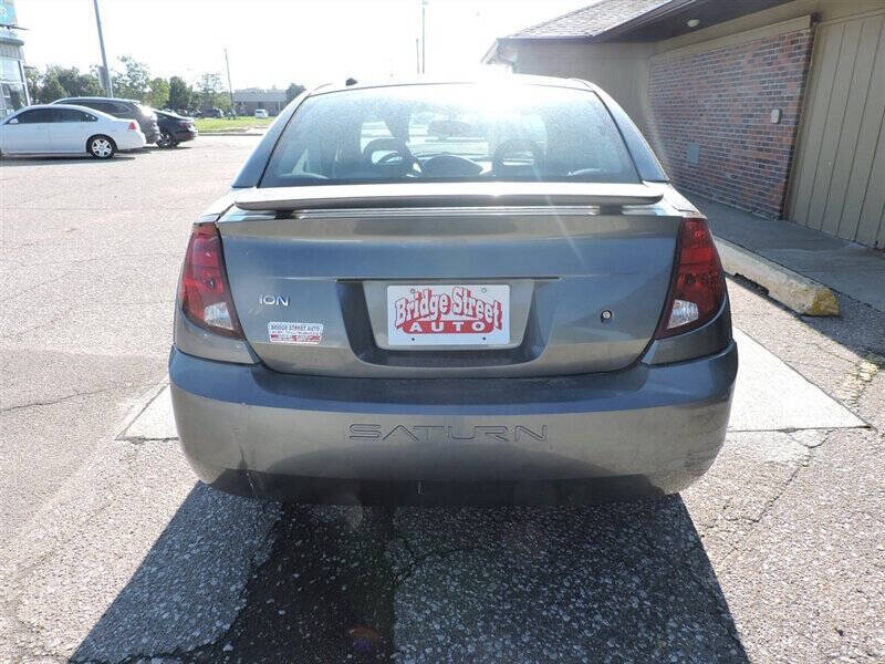 2006 Saturn Ion 2