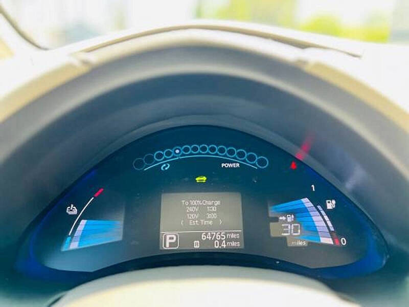 2012 Nissan LEAF