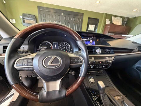 2016 Lexus ES 350
