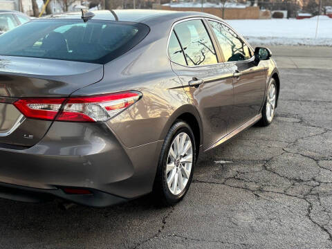 2020 Toyota Camry LE