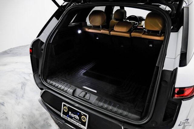 2024 Land Rover Range Rover Sport P360 SE