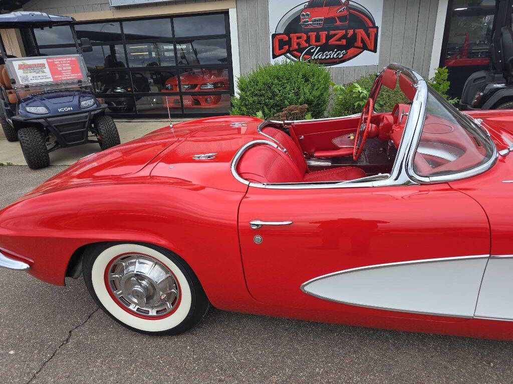 1961 Chevrolet Corvette 120
