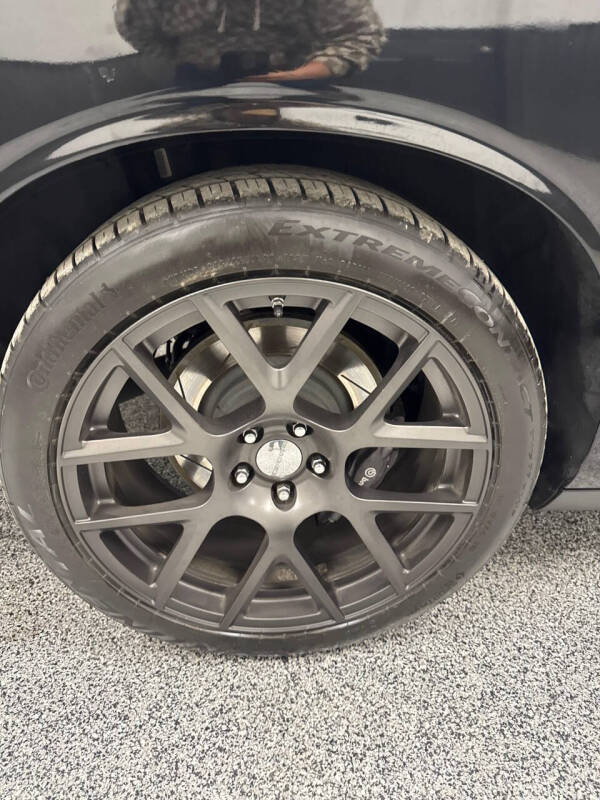 2016 Dodge Challenger 392 HEMI Scat Pack Shaker