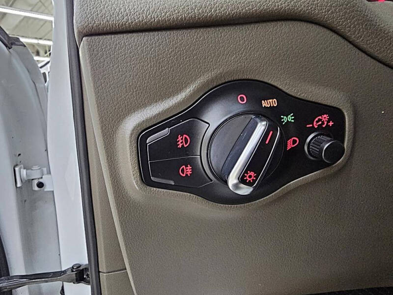 2017 Audi Q5 2.0T quattro Premium