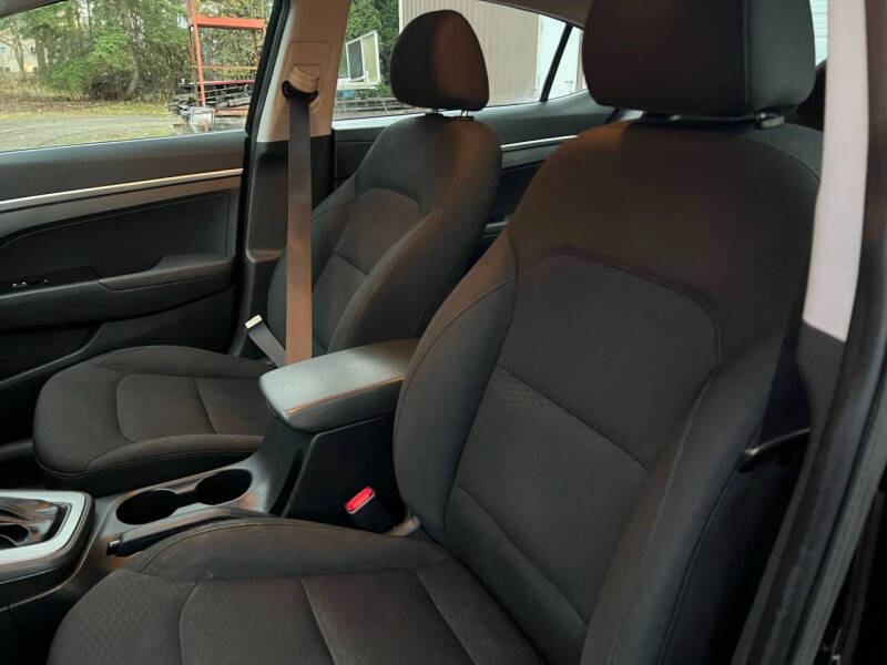 2019 Hyundai Elantra