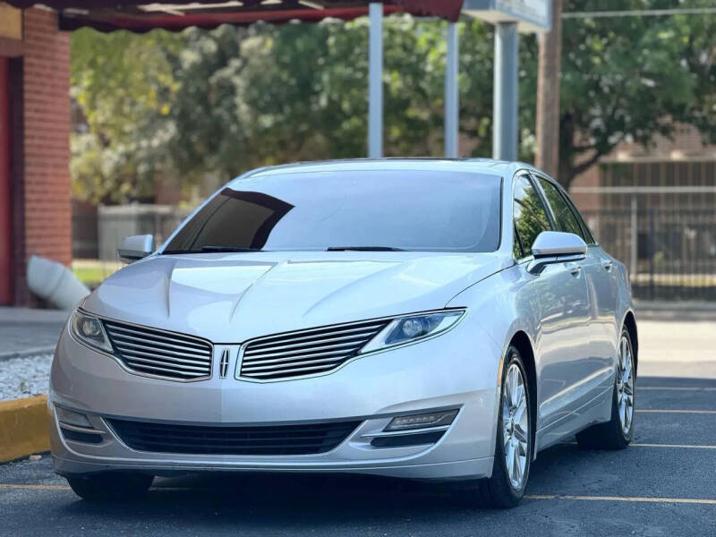 2014 Lincoln MKZ