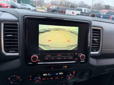 2023 Nissan Frontier SV