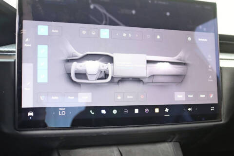 2023 Tesla Model X Plaid