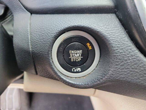 2017 Chrysler 200 Limited Platinum