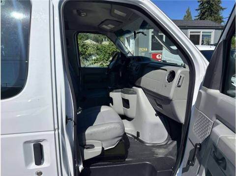 2013 Ford E-Series E-250