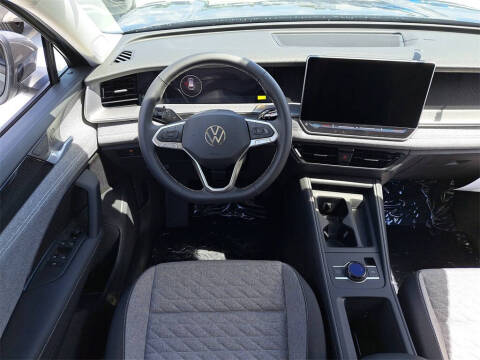 2025 Volkswagen Tiguan S 4Motion