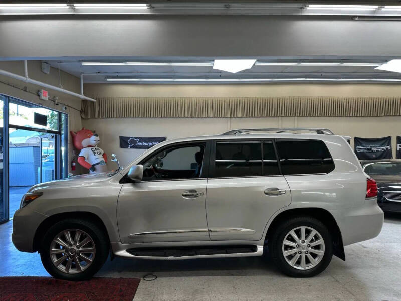 2010 Lexus LX 570
