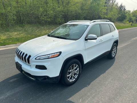2018 Jeep Cherokee for sale at autoDNA in Prior Lake MN