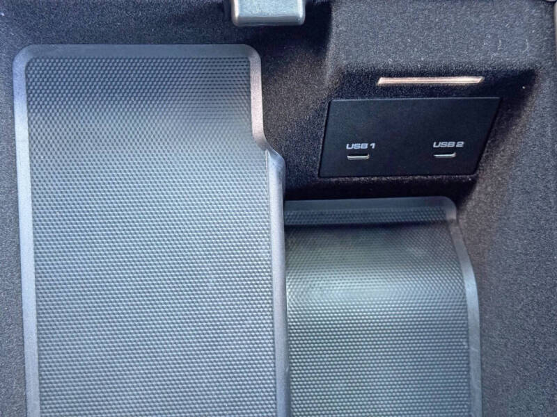 2021 Porsche Cayenne Turbo S E-Hybrid Coupe