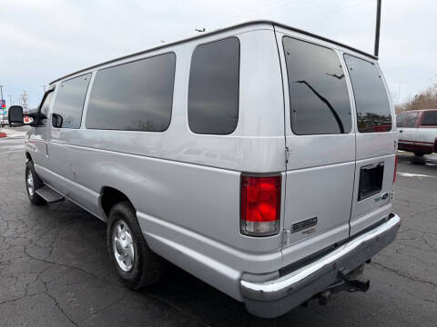 2013 Ford E-Series E-350 SD