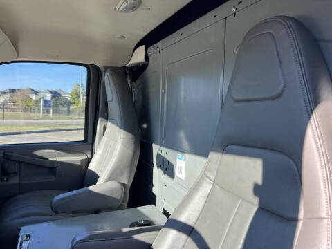 2017 Chevrolet Express 2500