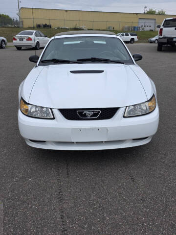 2000 Ford Mustang GT