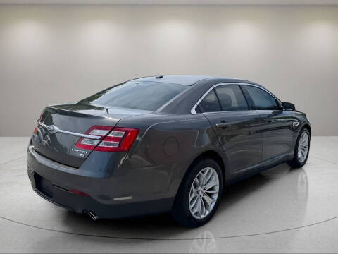 2017 Ford Taurus Limited