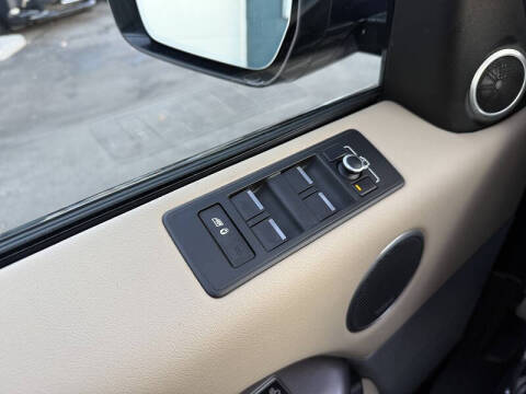 2017 Land Rover Range Rover Sport HSE