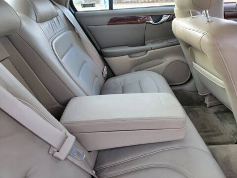 2002 Cadillac DeVille