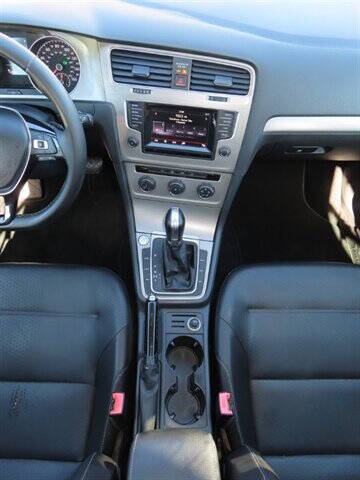 2015 Volkswagen Golf SportWagen TDI S