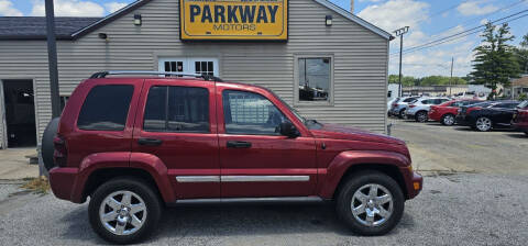 2006 Jeep Liberty for sale at Parkway Motors in Springfield IL