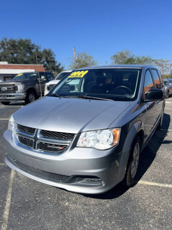 2020 Dodge Grand Caravan SE's photo