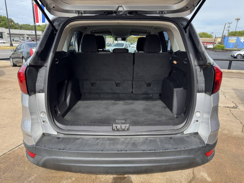 2019 Ford Escape S