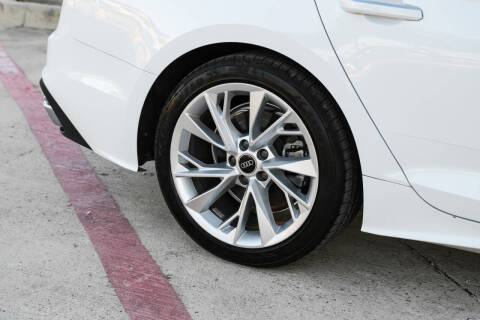 2023 Audi A5 Sportback quattro Premium Plus 40 TFSI