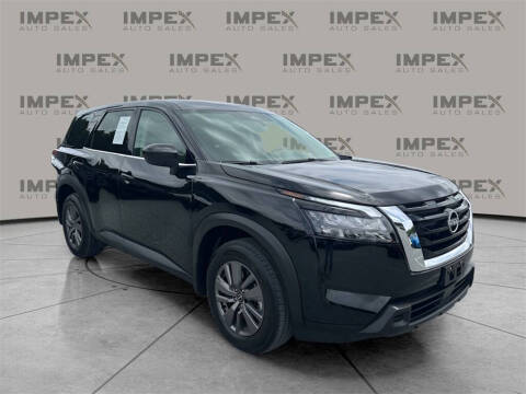 2024 Nissan Pathfinder S