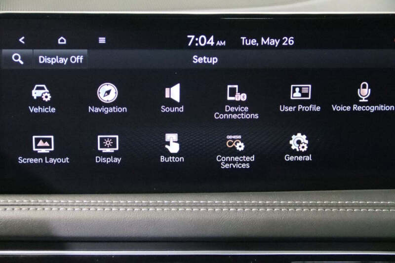 2023 Genesis G70