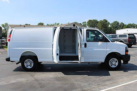 2025 Chevrolet Express 3500