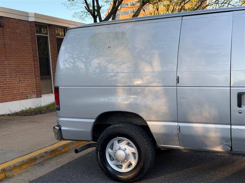 2009 Ford E-Series E-250