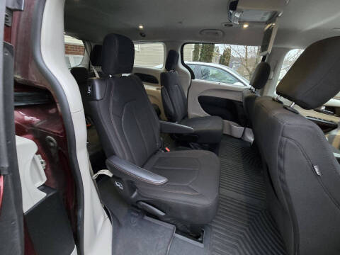 2019 Chrysler Pacifica Touring Plus