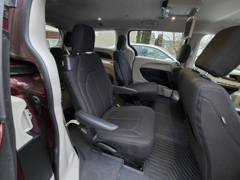 2019 Chrysler Pacifica Touring Plus
