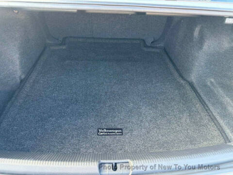 2021 Volkswagen Passat R-Line