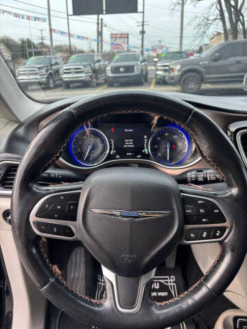 2019 Chrysler Pacifica Touring L