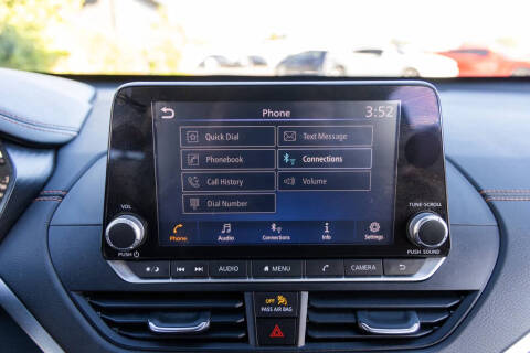 2021 Nissan Altima 2.5 SR