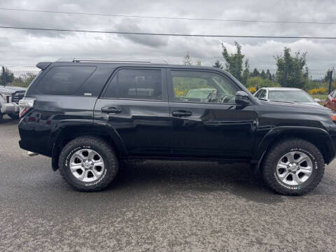 2018 Toyota 4Runner SR5