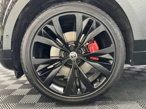 2024 Jaguar F-PACE P400 R-Dynamic S