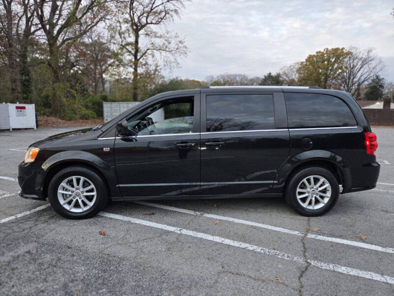 2019 Dodge Grand Caravan SXT 35th Anniversary Edition