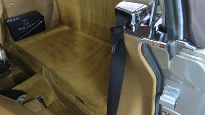 1988 Mercedes-Benz 560-Class 560 SL