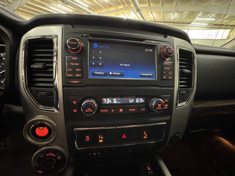 2017 Nissan Titan XD SL